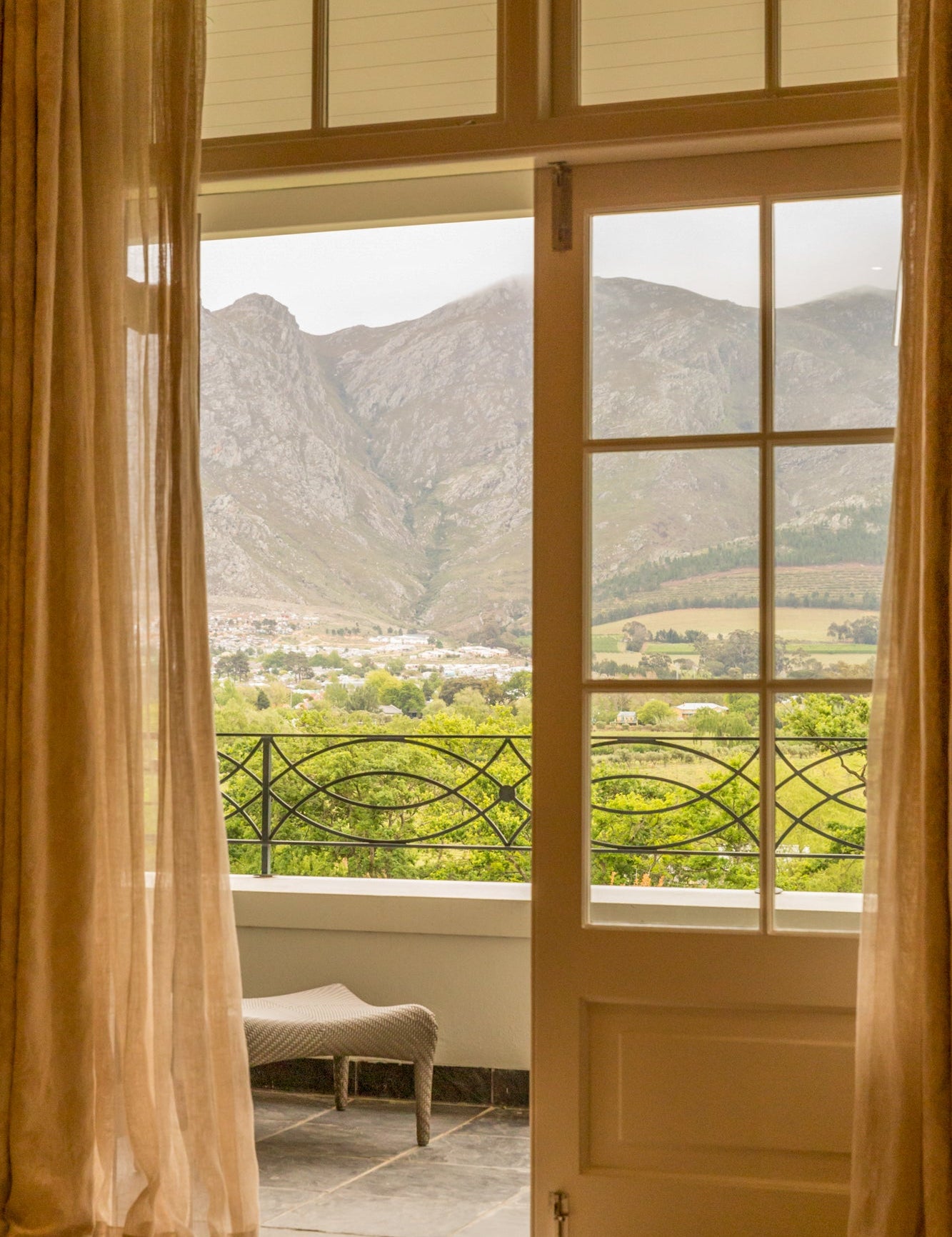 What is biophilic design?